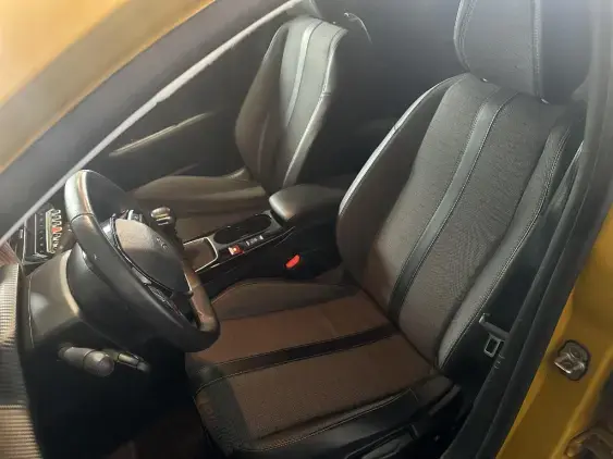 PEUGEOT 208 II - voiture d'occasion - Photo 17