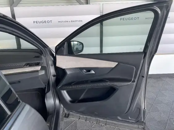 PEUGEOT 3008 II - voiture d'occasion - Photo 19