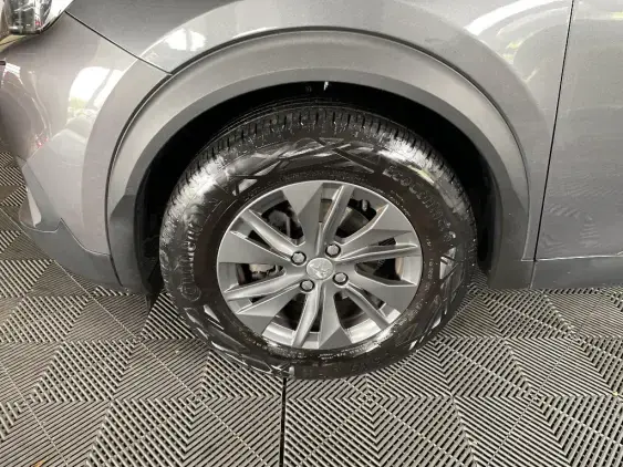 PEUGEOT 2008 II - voiture d'occasion - Photo 22