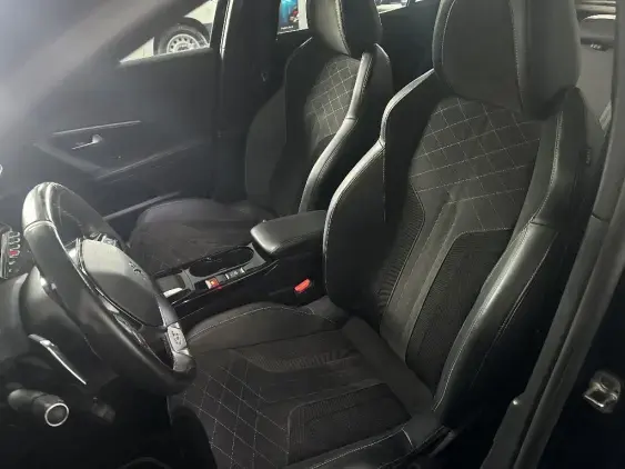 PEUGEOT 2008 II - voiture d'occasion - Photo 17