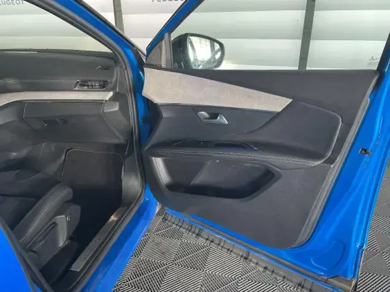 PEUGEOT 3008 II - voiture d'occasion - Photo 19