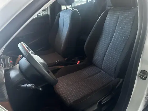 PEUGEOT 208 BUSINESS R II - voiture d'occasion - Photo 16