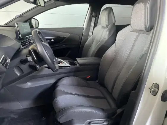 PEUGEOT 3008 II - voiture d'occasion - Photo 17