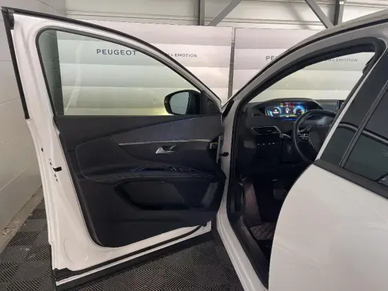 PEUGEOT 3008 II - voiture d'occasion - Photo 18
