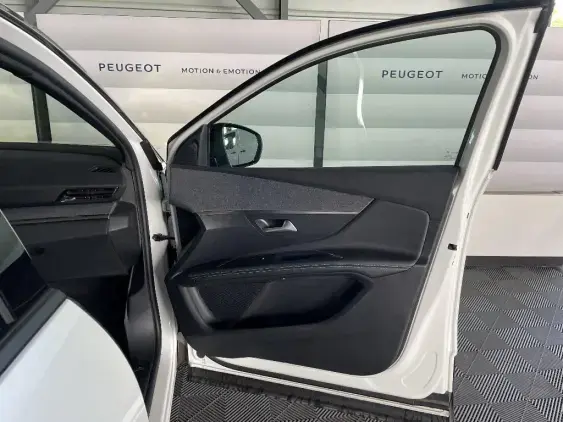 PEUGEOT 3008 II - voiture d'occasion - Photo 19