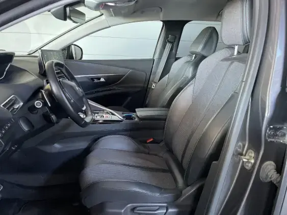 PEUGEOT 3008 II - voiture d'occasion - Photo 17