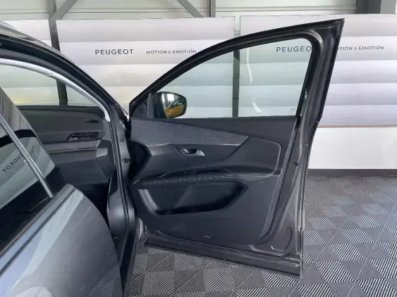 PEUGEOT 3008 II - voiture d'occasion - Photo 19