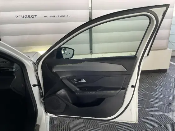 PEUGEOT 308 III - voiture d'occasion - Photo 19