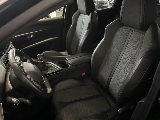PEUGEOT 3008 II - voiture d'occasion - Photo 17