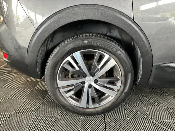 PEUGEOT 5008 II - voiture d'occasion - Photo 24