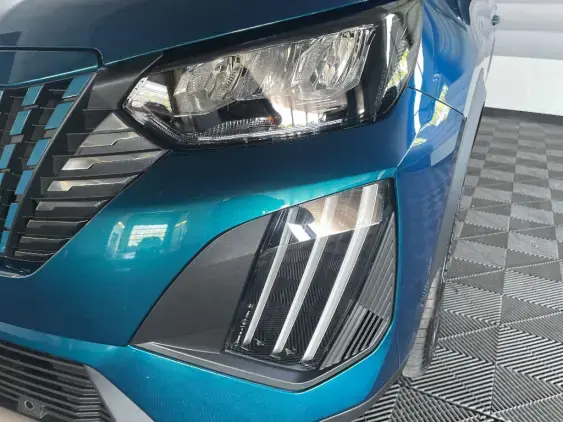 PEUGEOT 2008 II - voiture d'occasion - Photo 20