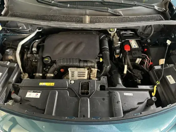 PEUGEOT 5008 II - voiture d'occasion - Photo 20