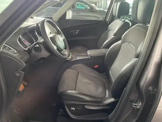 RENAULT SCENIC IV - voiture d'occasion - Photo 18
