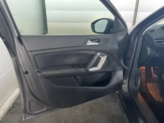 PEUGEOT 308 II - voiture d'occasion - Photo 18