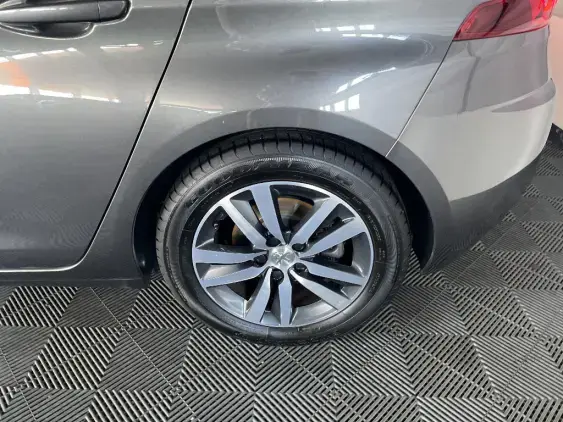 PEUGEOT 308 II - voiture d'occasion - Photo 23