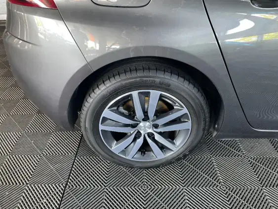 PEUGEOT 308 II - voiture d'occasion - Photo 24