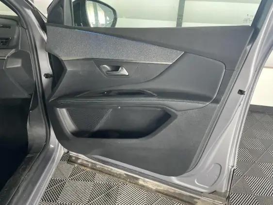 PEUGEOT 5008 II - voiture d'occasion - Photo 18