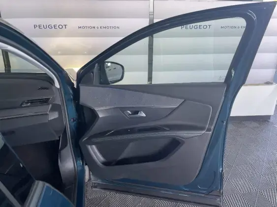 PEUGEOT 3008 II - voiture d'occasion - Photo 19