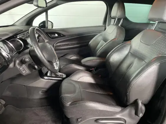 DS DS 3 CROSSBACK I - voiture d'occasion - Photo 17
