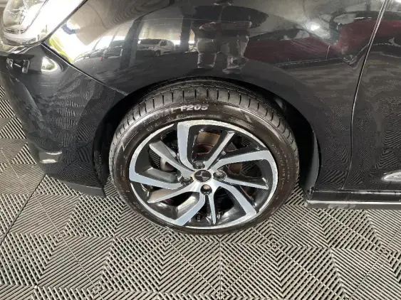 DS DS 3 CROSSBACK I - voiture d'occasion - Photo 22
