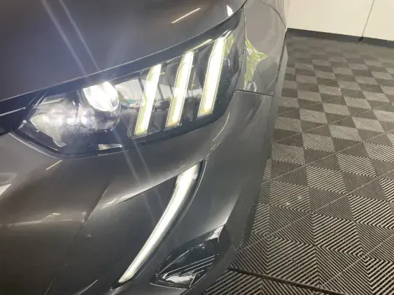 PEUGEOT 2008 II - voiture d'occasion - Photo 22