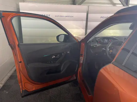 PEUGEOT 2008 II - voiture d'occasion - Photo 18