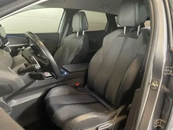 PEUGEOT 3008 II - voiture d'occasion - Photo 17