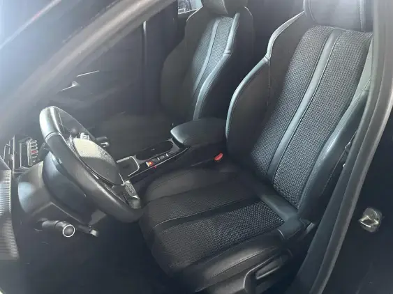 PEUGEOT 208 II - voiture d'occasion - Photo 16