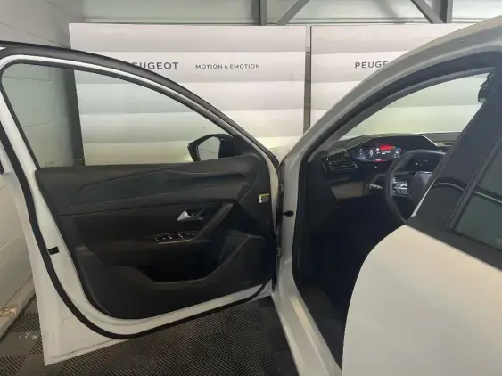 PEUGEOT 308 III - voiture d'occasion - Photo 18