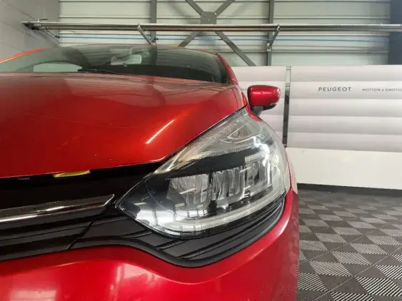 RENAULT CLIO IV - voiture d'occasion - Photo 21