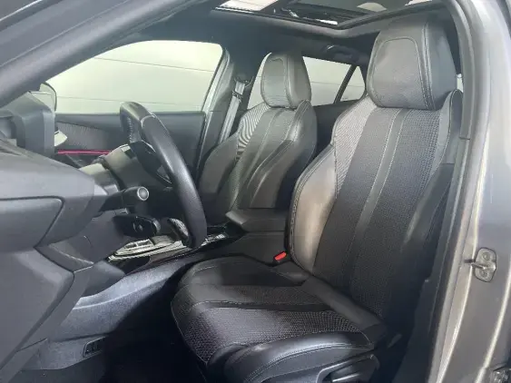 PEUGEOT 2008 ELECTRIQUE II - voiture d'occasion - Photo 17