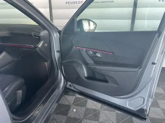PEUGEOT 2008 ELECTRIQUE II - voiture d'occasion - Photo 19