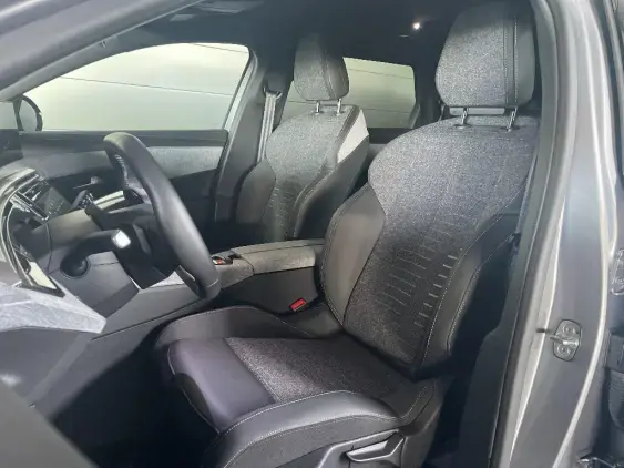 PEUGEOT 5008 III - voiture d'occasion - Photo 17