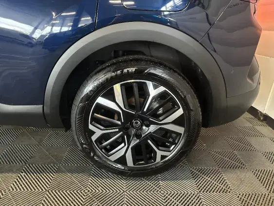 CITROEN C4 III - voiture d'occasion - Photo 23