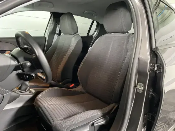PEUGEOT 208 II - voiture d'occasion - Photo 17