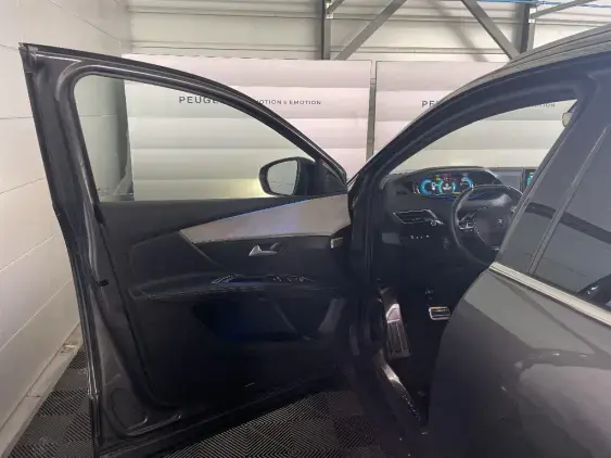 PEUGEOT 3008 II - voiture d'occasion - Photo 18