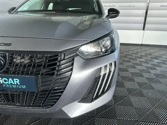 PEUGEOT 208 II - voiture d'occasion - Photo 21