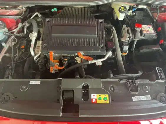 PEUGEOT 208 ELECTRIQUE II - voiture d'occasion - Photo 20