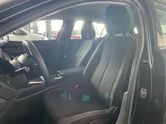 PEUGEOT 308 III - voiture d'occasion - Photo 17