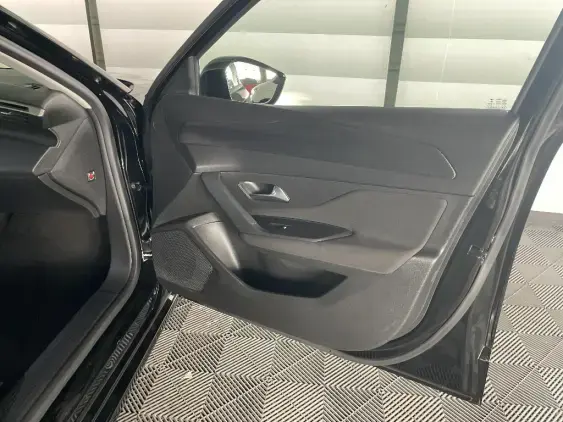 PEUGEOT 308 III - voiture d'occasion - Photo 19