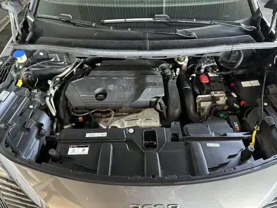 PEUGEOT 3008 II - voiture d'occasion - Photo 20
