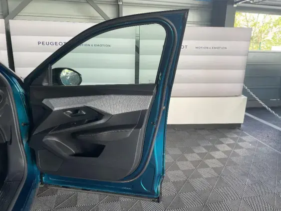 PEUGEOT 3008 III - voiture d'occasion - Photo 18