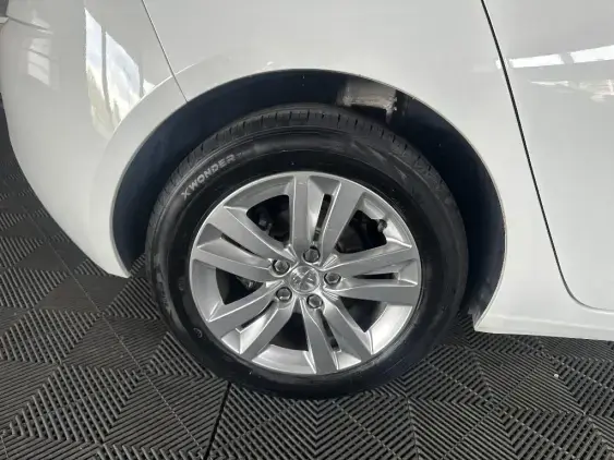 PEUGEOT 308 II - voiture d'occasion - Photo 24