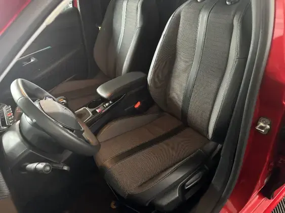 PEUGEOT 208 II - voiture d'occasion - Photo 17