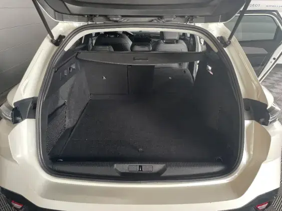 PEUGEOT 308 SW III - voiture d'occasion - Photo 16