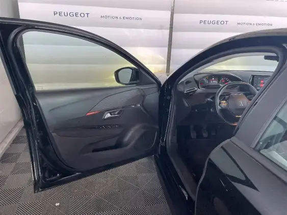 PEUGEOT 208 II - voiture d'occasion - Photo 18