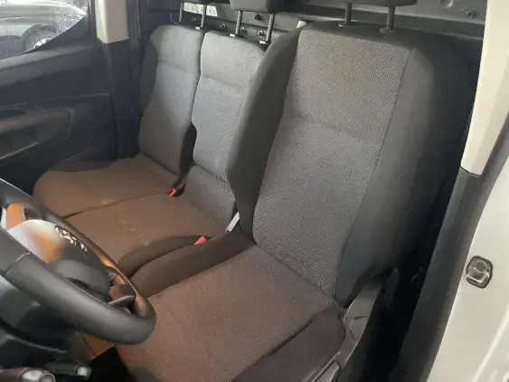 TOYOTA PROACE CITY - voiture d'occasion - Photo 17
