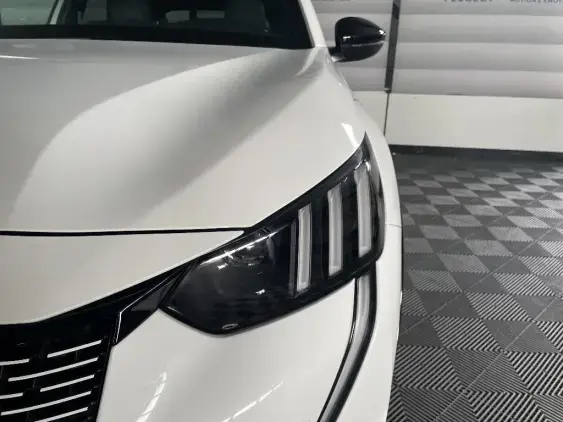 PEUGEOT 208 ELECTRIQUE II - voiture d'occasion - Photo 21