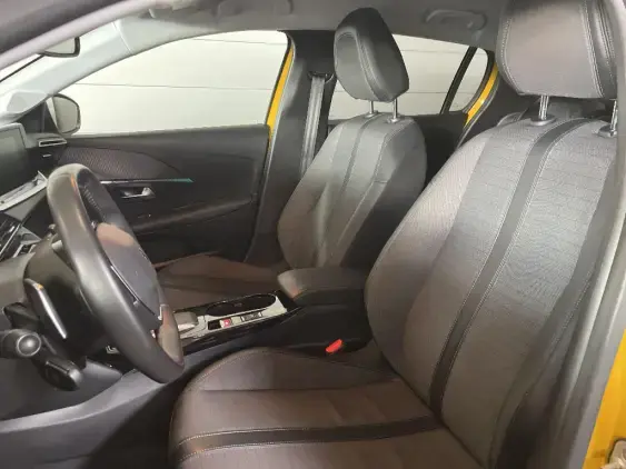 PEUGEOT 208 II - voiture d'occasion - Photo 17
