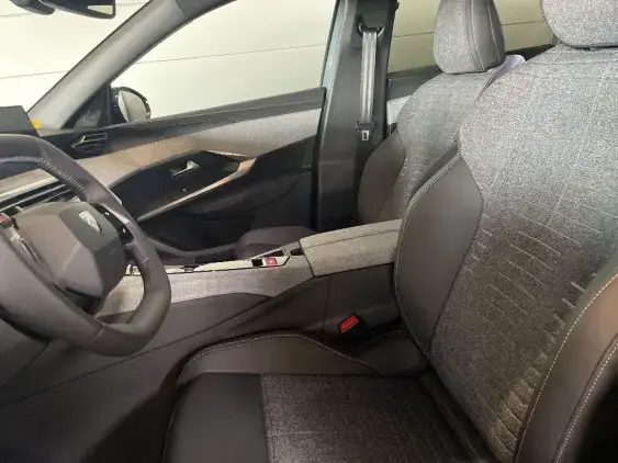 PEUGEOT 3008 III - voiture d'occasion - Photo 17